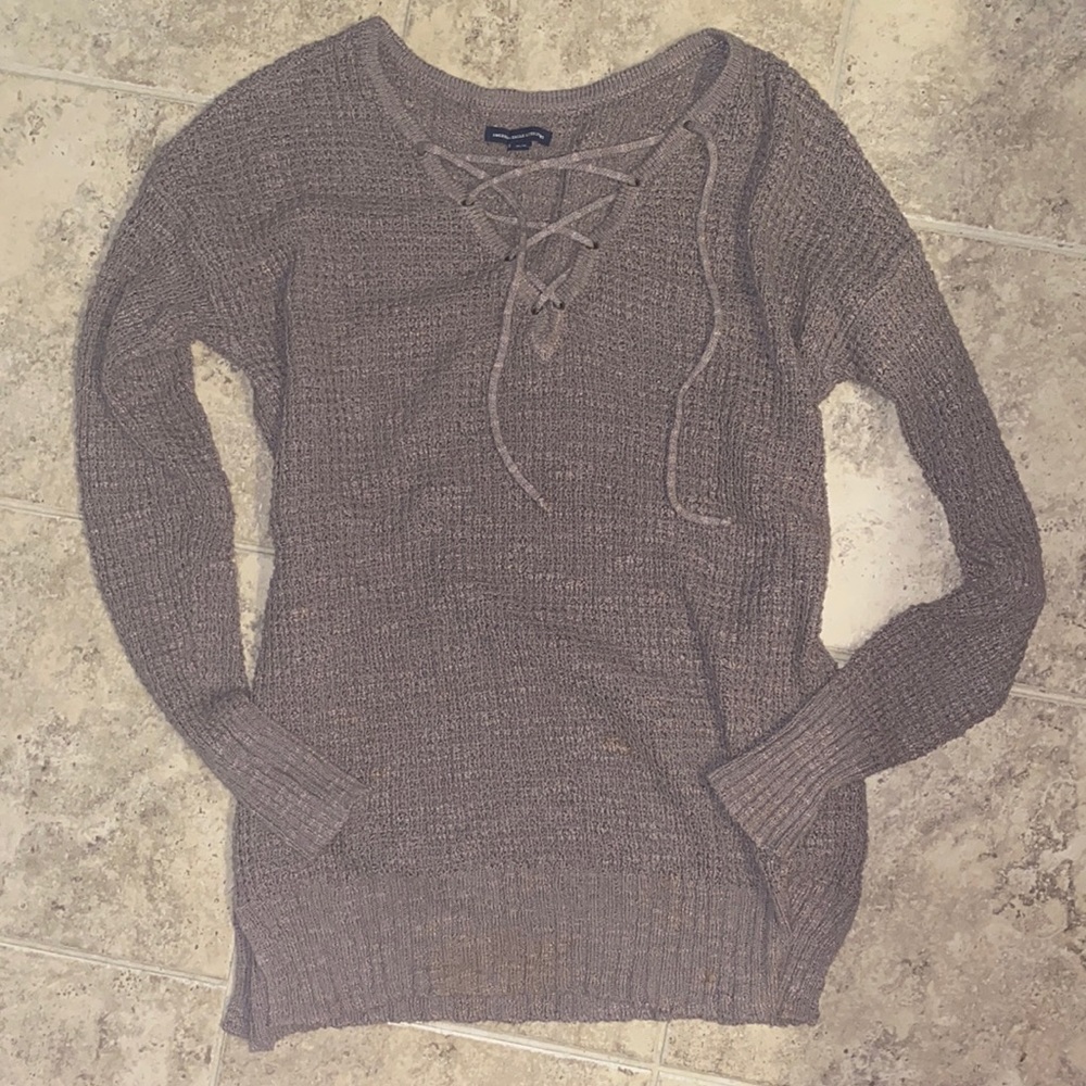 American Eagle Sweater